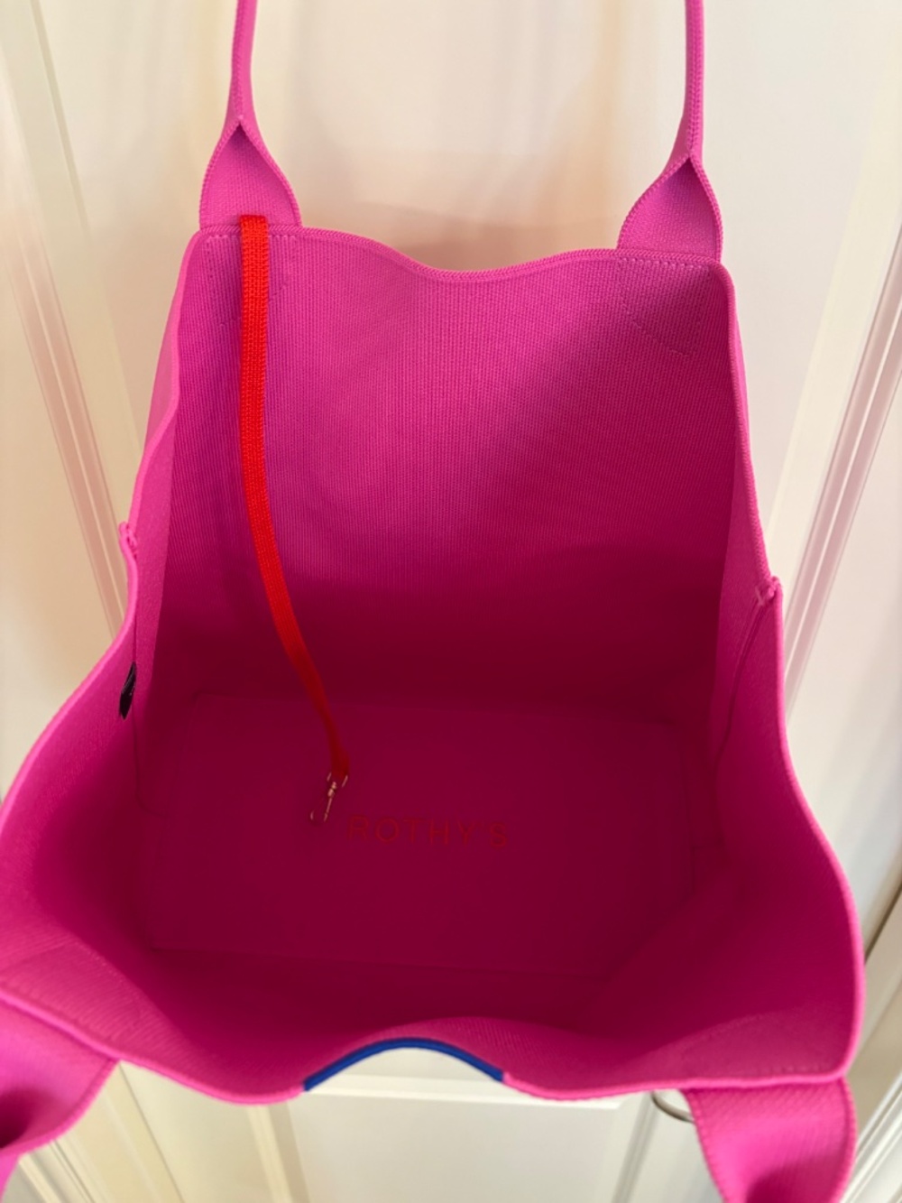 Rothys Lightweight tote - Picture 2 of 3